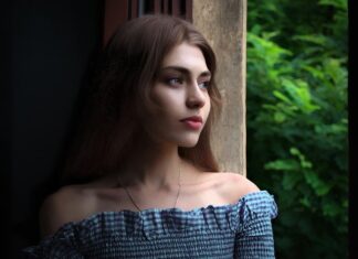 Pierwsza modelka