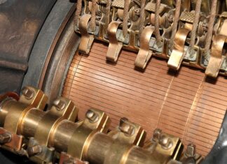 Gdzie jest komutator?