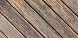 Czy trzeba mocować legary?