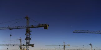 Jaką grubość deski na elewację?