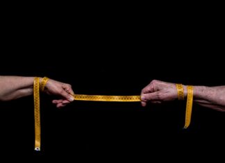 Ile za metr położenia deski kompozytowej?