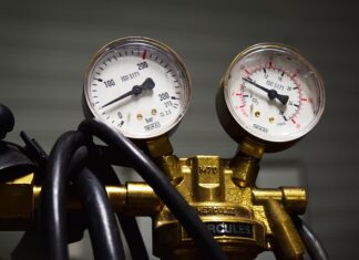 Jaki reduktor ciśnienia do linii kroplującej?