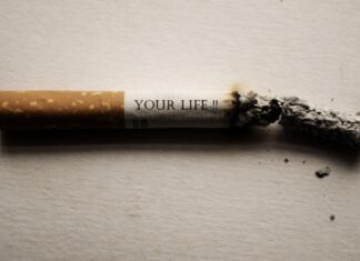 Dlaczego śmierdzi spod prysznica?