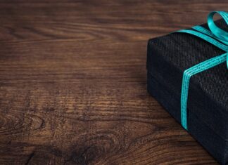 Jak zrobić girlandę z papieru na urodziny?