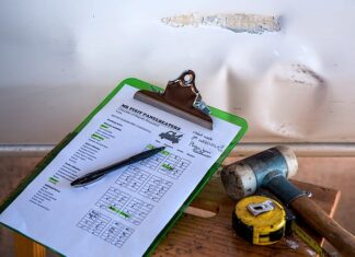 Jakich paneli podłogowych nie kupować?