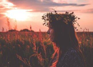 Jak zrobić duży stroik na cmentarz?