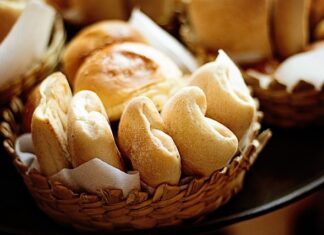 Co dają drożdże w szambie?